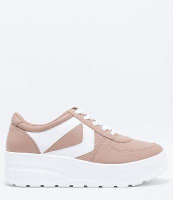 Tênis Femininos Recortes Flatform Via Marte
