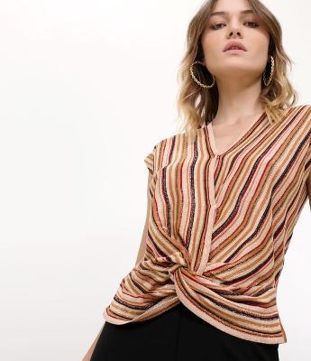 Blusa em Retilinea com Fio Metalizado
