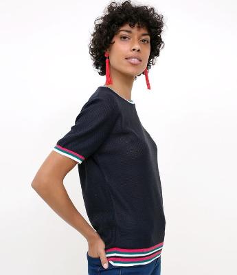 Blusa em Tricot com Barra Colorida
