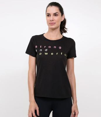 Camiseta Esportiva com Frase Estampa