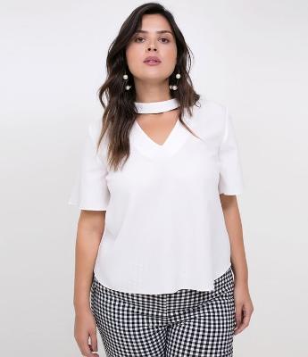 Blusa com Gola Choker Curve & Plus Size