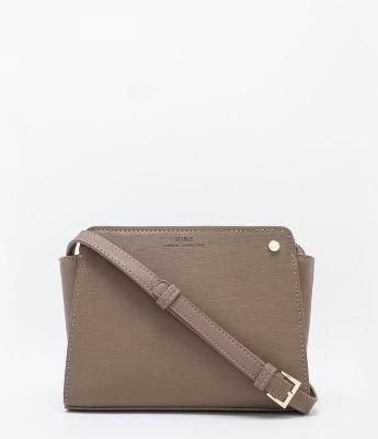 Bolsa Transversal com Metais