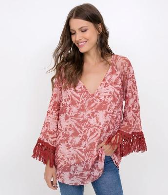 Blusa Estampada Folhagem com Franjas 
