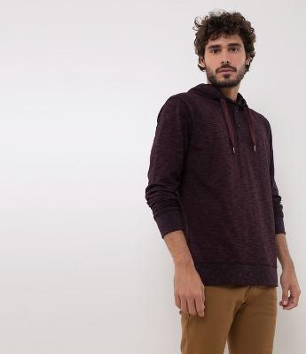 Camiseta com Capuz