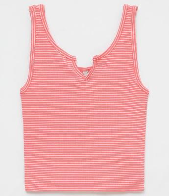 Blusa em Ribana com Detalhe no Decote