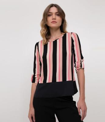 Blusa Listrada com Detalhe Ilhós 