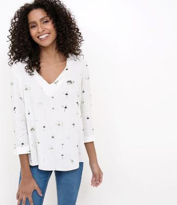 Blusa Manga 3 4 com Repetição de Ícone Coqueiros