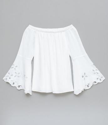 Blusa Ombro a Ombro com Bordado