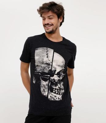 Camiseta com Estampa Caveira