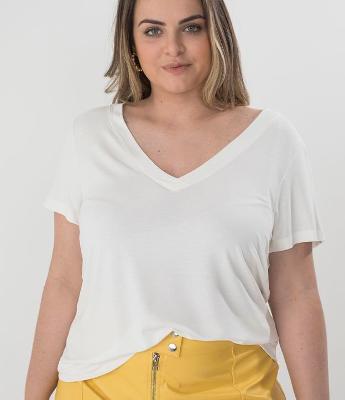 Blusa com Detalhe no Ombro Curve & Plus Size