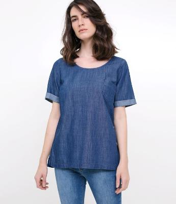 Blusa Jeans com Bolso Frontal