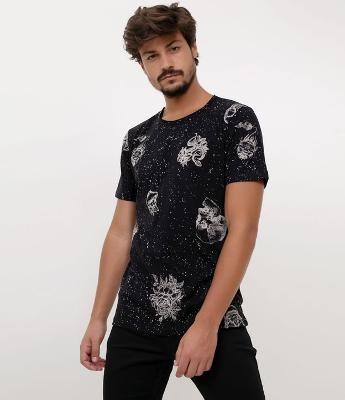 Camiseta Estampada Caveira