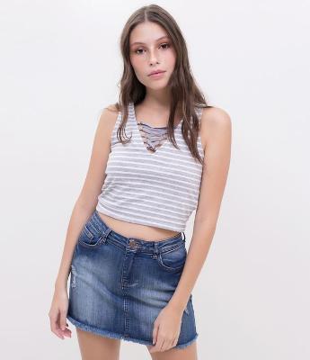 Blusa Cropped com Decote V