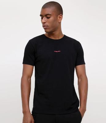 Camiseta Slim com Estampa Dramatic Pause