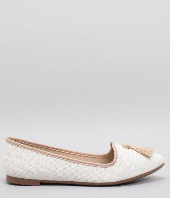 Sapatilha com Textura e Tassel Moleca