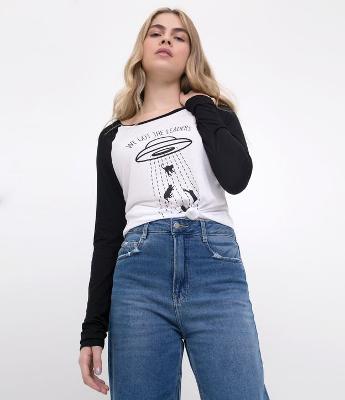 Blusa com Estampa Gatos Manga Raglan 